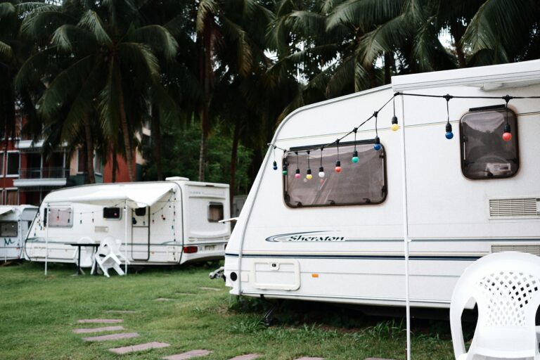 How to Travel Australia by Caravan — The Complete Beginners Guide for Retirees