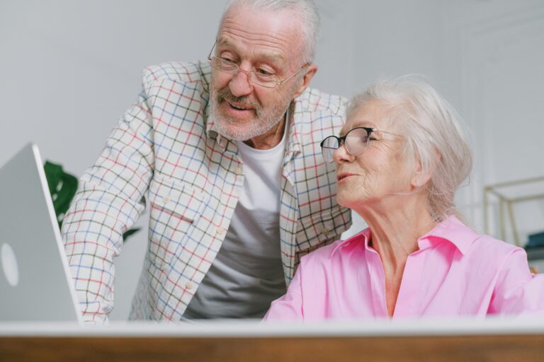 How to Stay Safe Online — Complete Guide for Australians Over 60