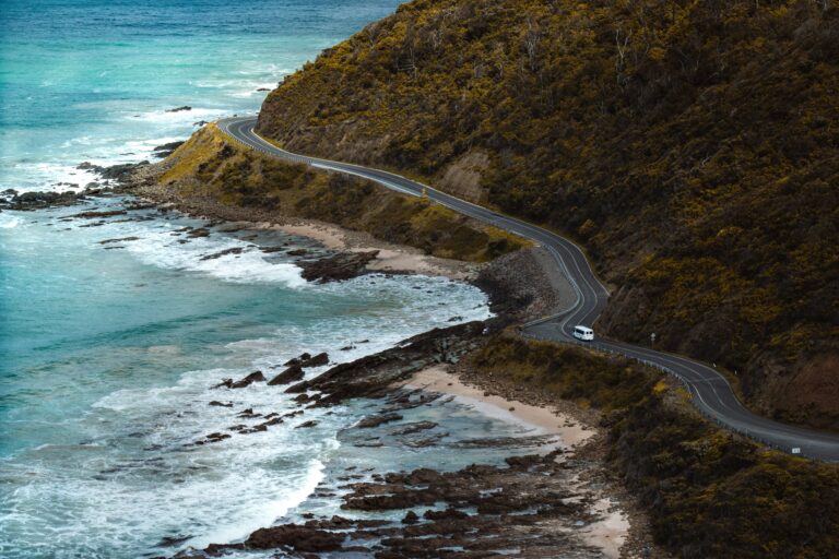 The Best Scenic Drives in Australia for Retirees