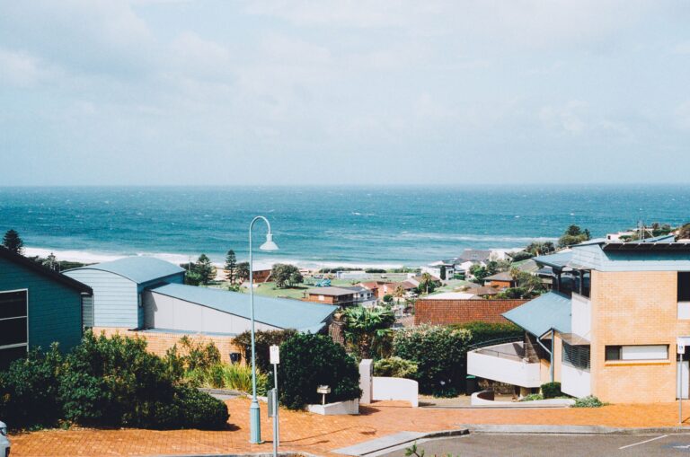 The Best Coastal Towns to Retire to in Australia