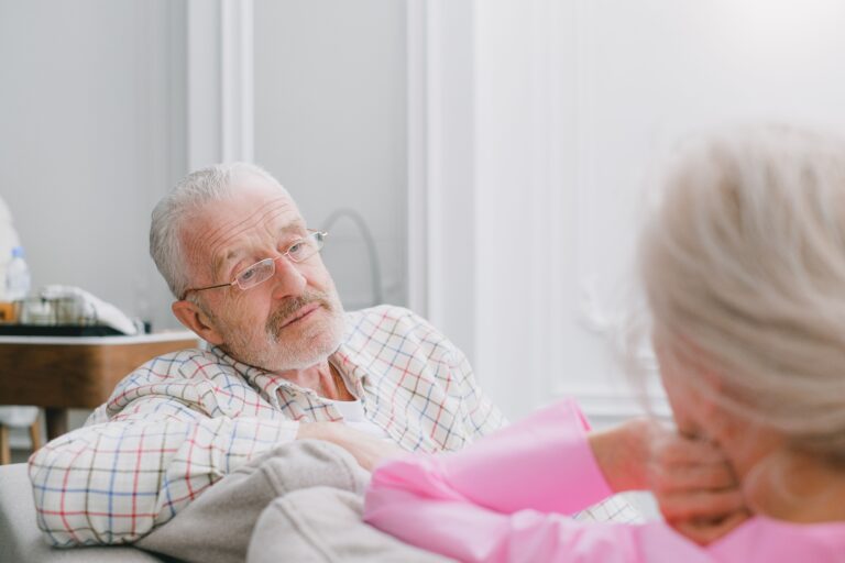How to Manage Guilt as an Adult Child Caring for an Ageing Parent