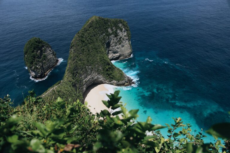 Bali vs Thailand — Which is Better for Australian Retirees?