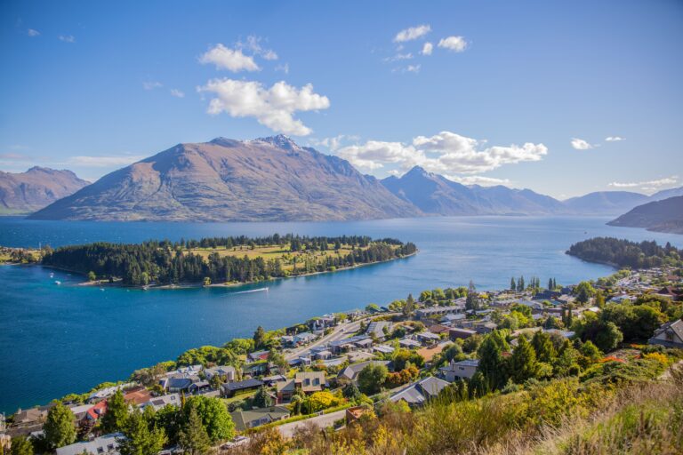 The Best Hotels in New Zealand for Australian Retirees — A Complete Guide
